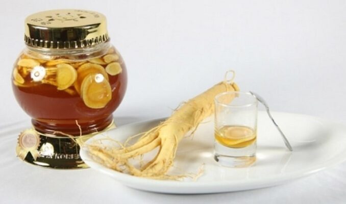 Cach-dung-DTHT-tuoi-ngam-mat-ong-va-nhan-sam-dung-cach-