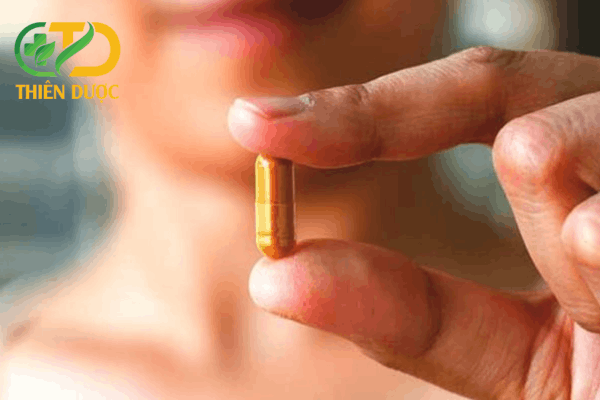 Cach-su-dung-vien-uong-dong-trung-ha-thao (1)