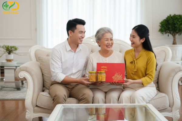 dong-trung-ha-thao-mon-qua-suc-khoe-y-nghia