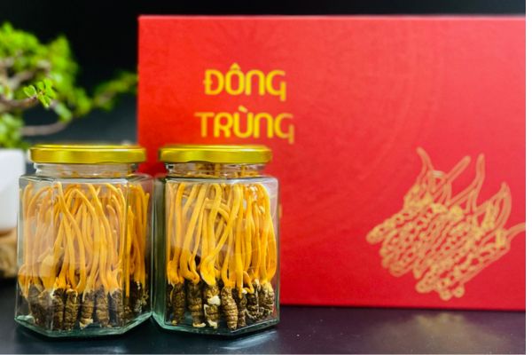 Nguyen-con-dong-trung-ha-thao-Thien-duoc