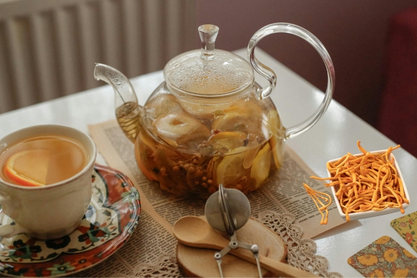 su-dung-dong-trung-ha-thao-soi-kho-de-ham-tra-hang-ngay