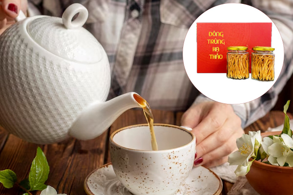 cai-thien-giac-ngu-khi-uong-tra-dong-trung-ha-thao-web